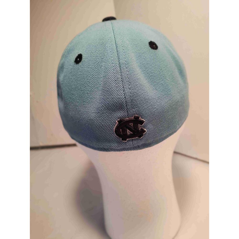Top Of The World N.C. Tar Heels Logo Embroidered Six-Panel Fitted 6 3/4 Ball Cap - Picture 4 of 10